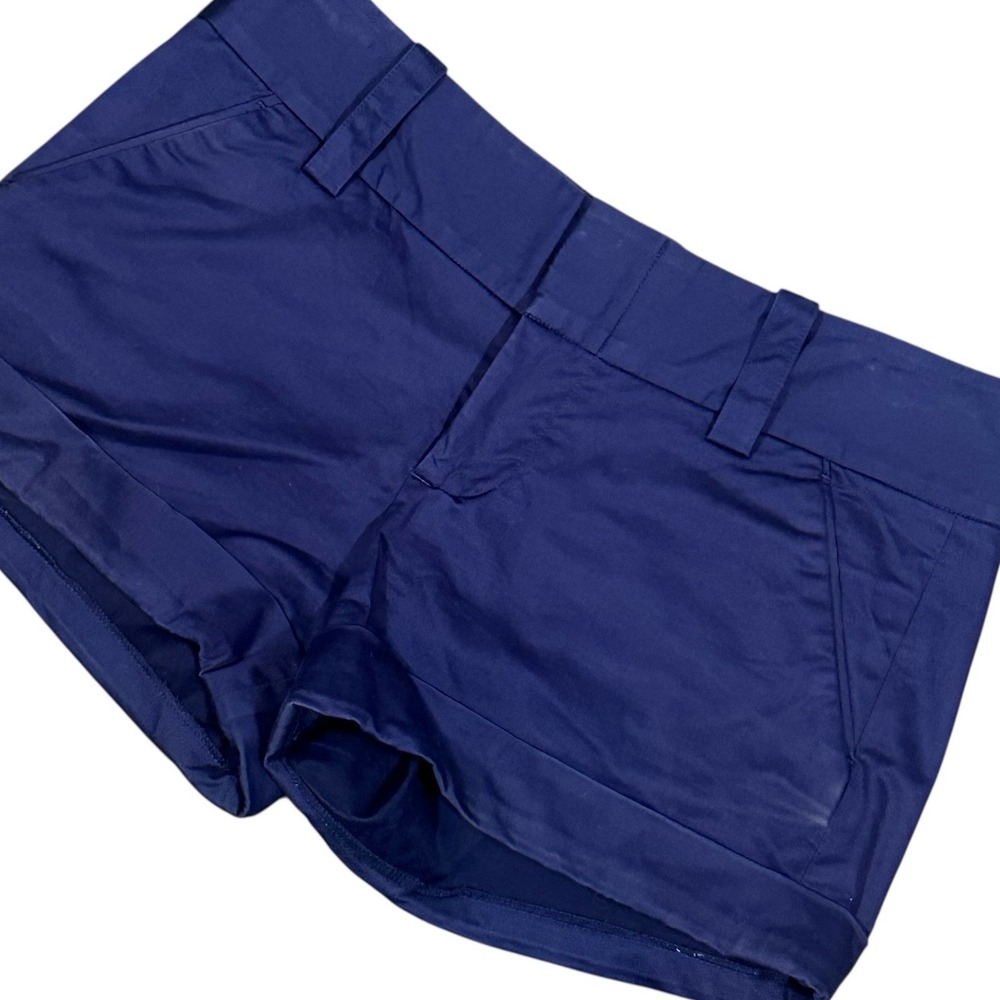 Alice + Olivia Chino Shorts Women's Large Navy Blue Cuffed Cotton C104184576‎